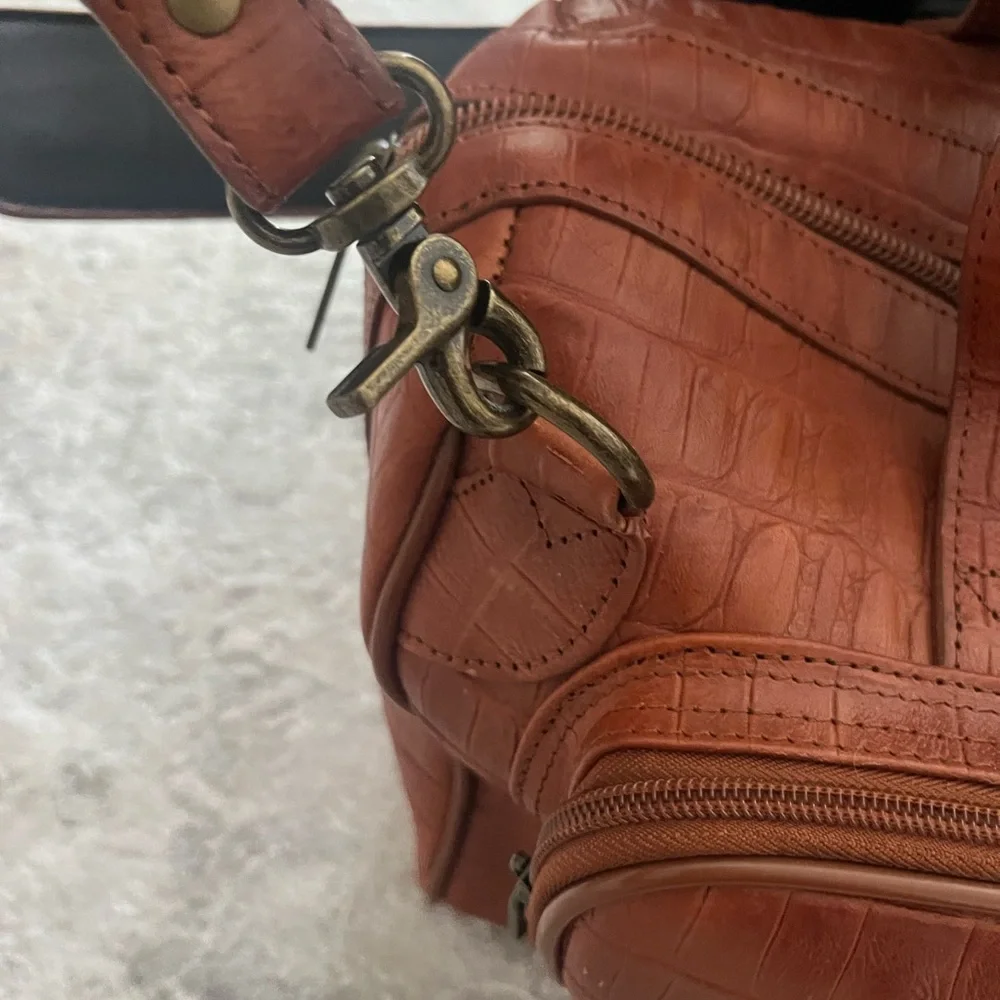 Brown Leather Carry On Bag - Picture 7 of 7